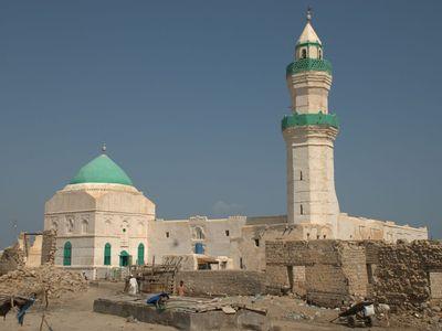 Sevakin'de tarihi el-Geyf Camii