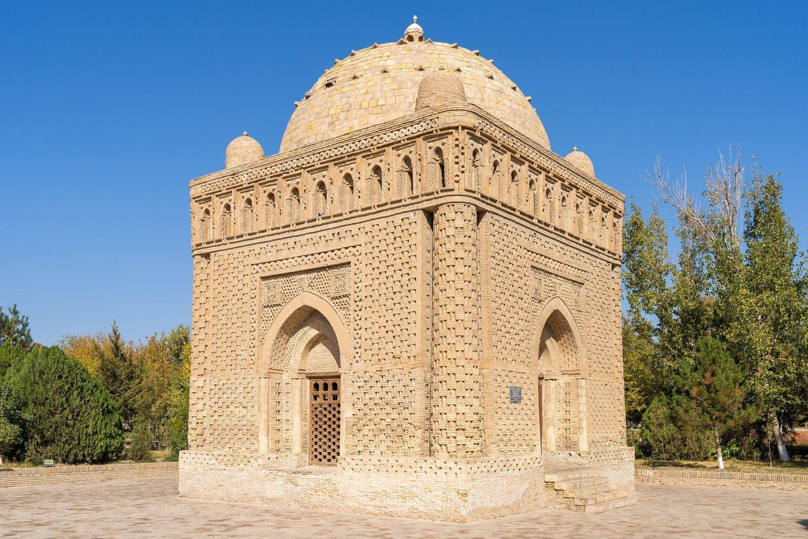 Buhara'daki Sâmânî Türbesi